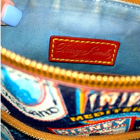 FINAL PRICE Dooney & Bourke Disney Cruise Line Europe 2018 Crossbody - Picture 16 of 16